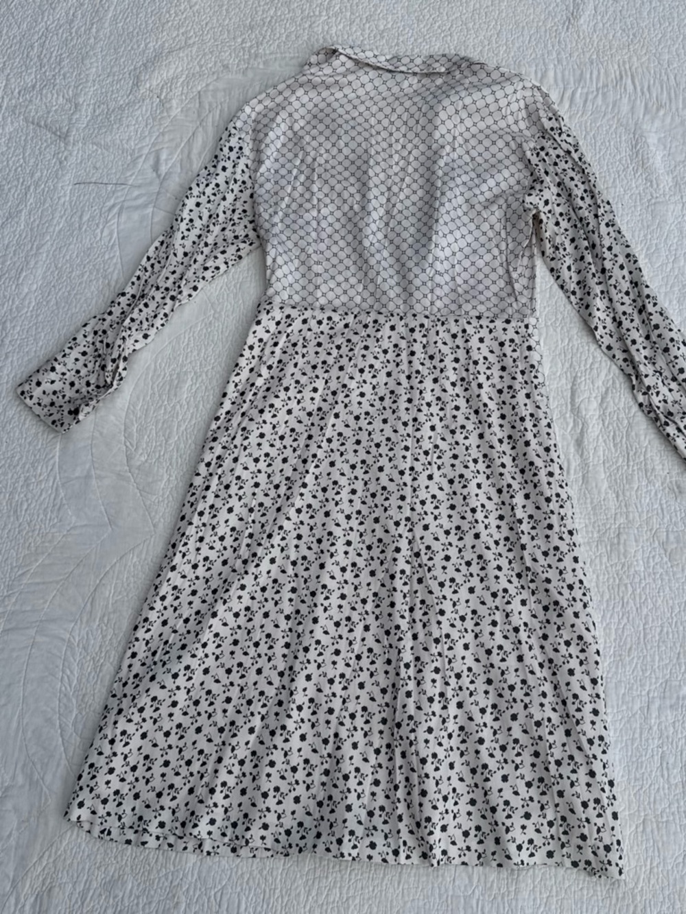 Club Monaco White and Black Floral Long Sleeve Midi Dress